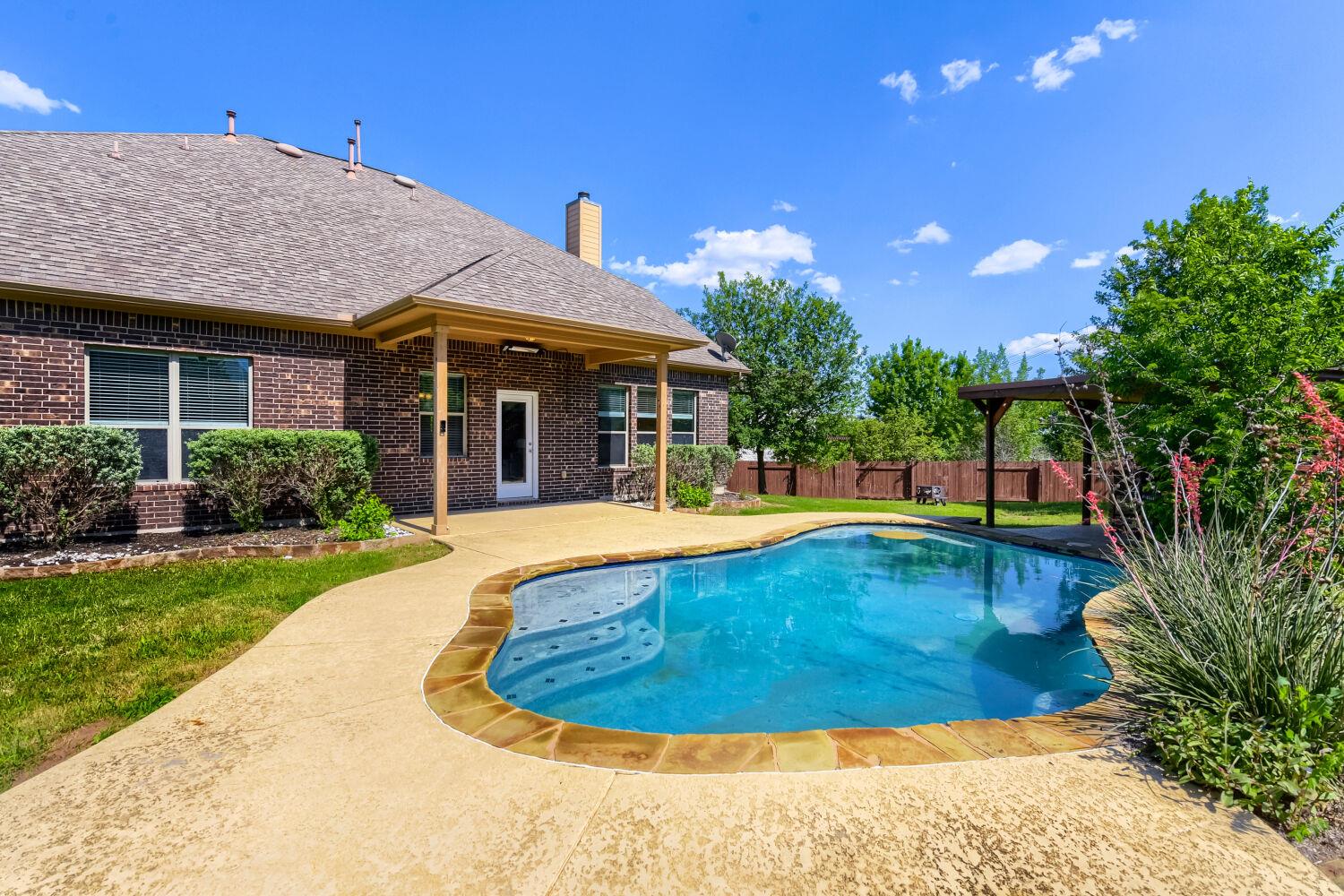 7924 Tusman Dr, Austin, TX 78735