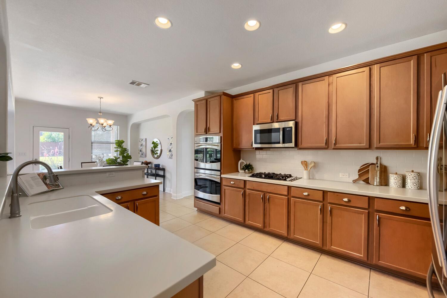 7924 Tusman Dr, Austin, TX 78735