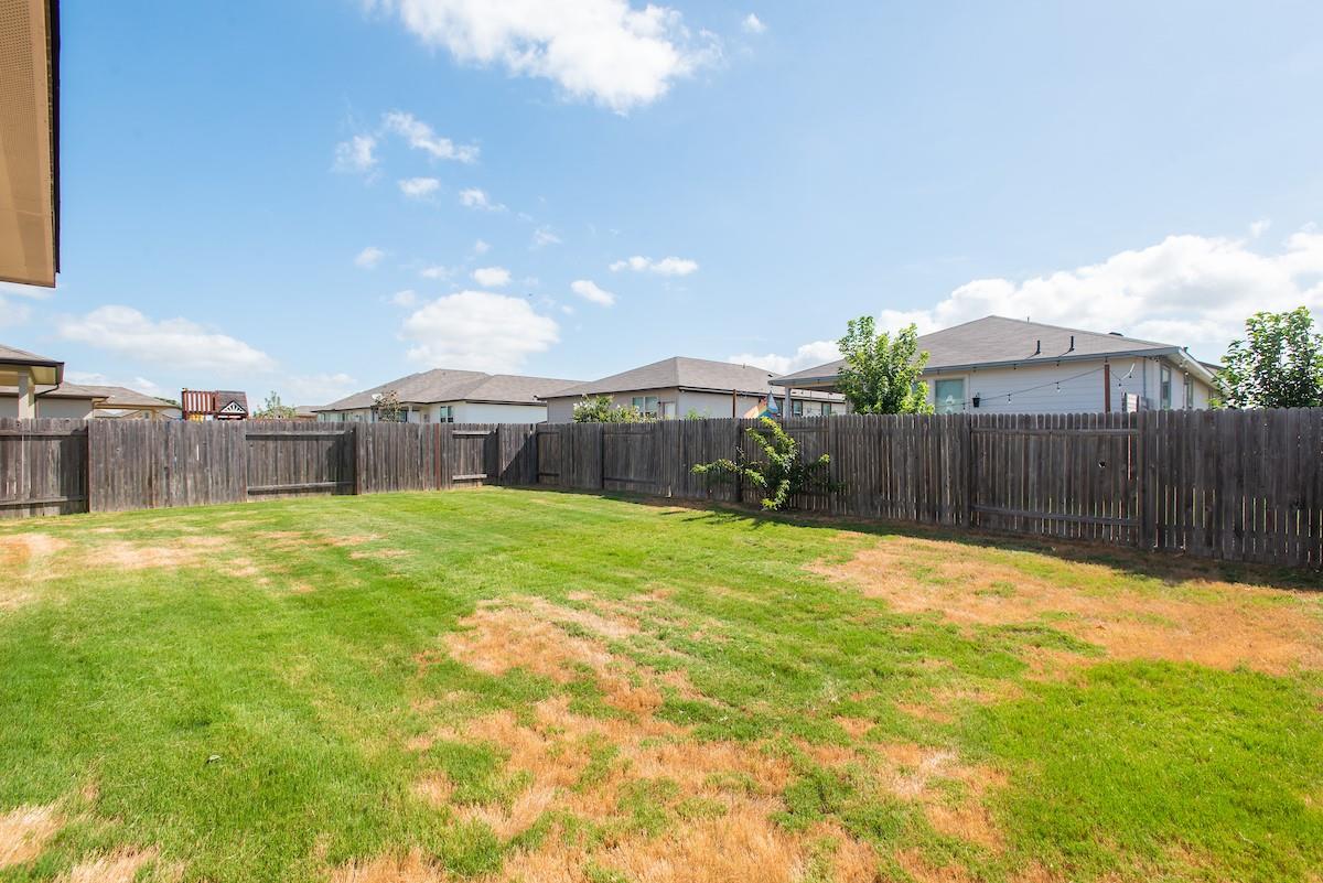 8113 Rosano St, Round Rock, TX 78665