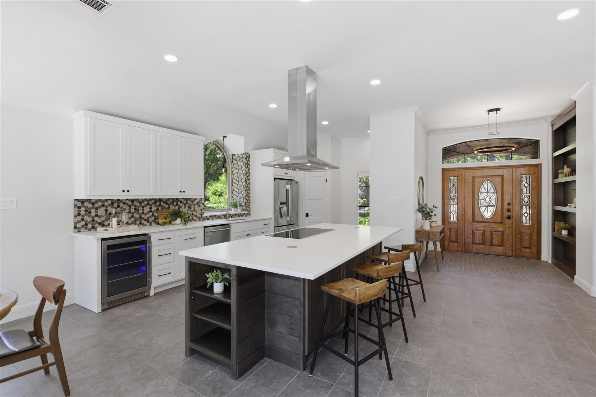 2 Meandering Way, Round Rock, TX 78664