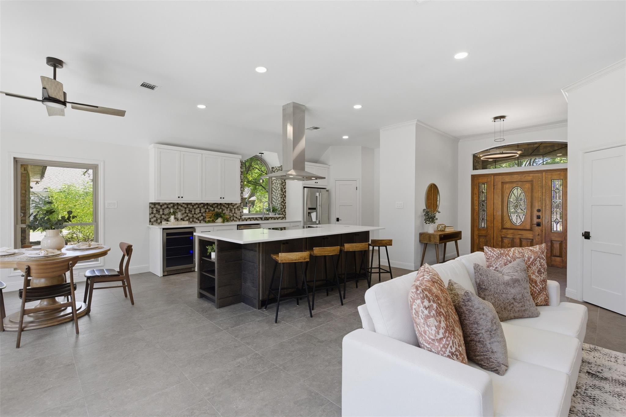 2 Meandering Way, Round Rock, TX 78664