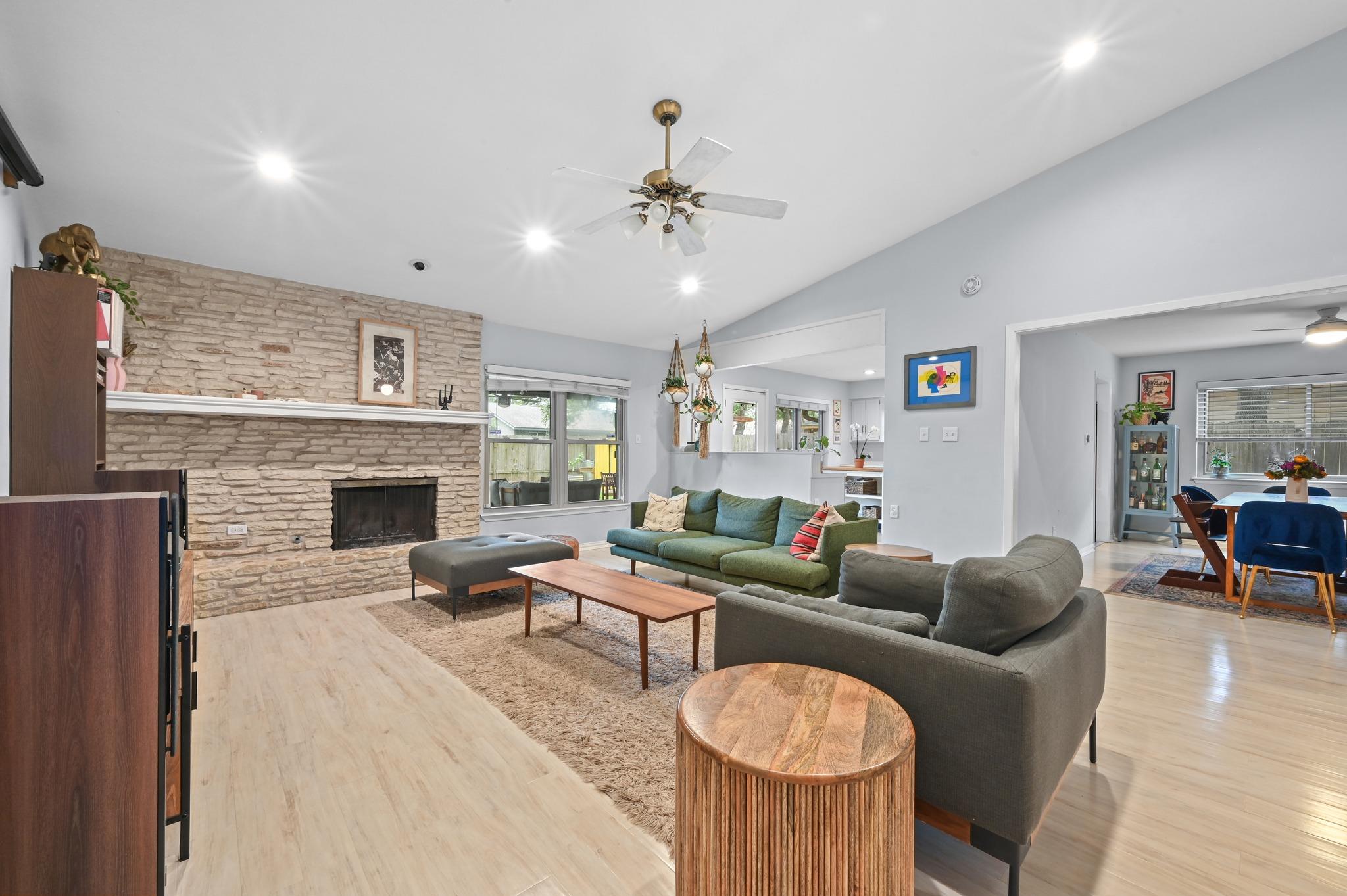 2509 Redleaf Ln, Austin, TX 78745