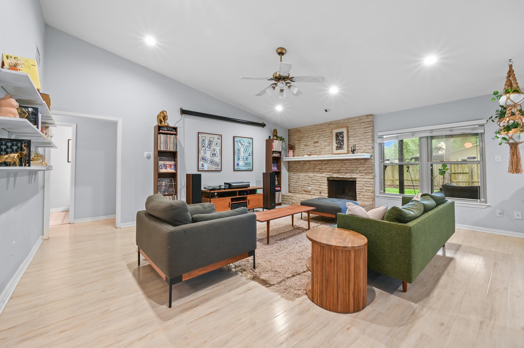 2509 Redleaf Ln, Austin, TX 78745