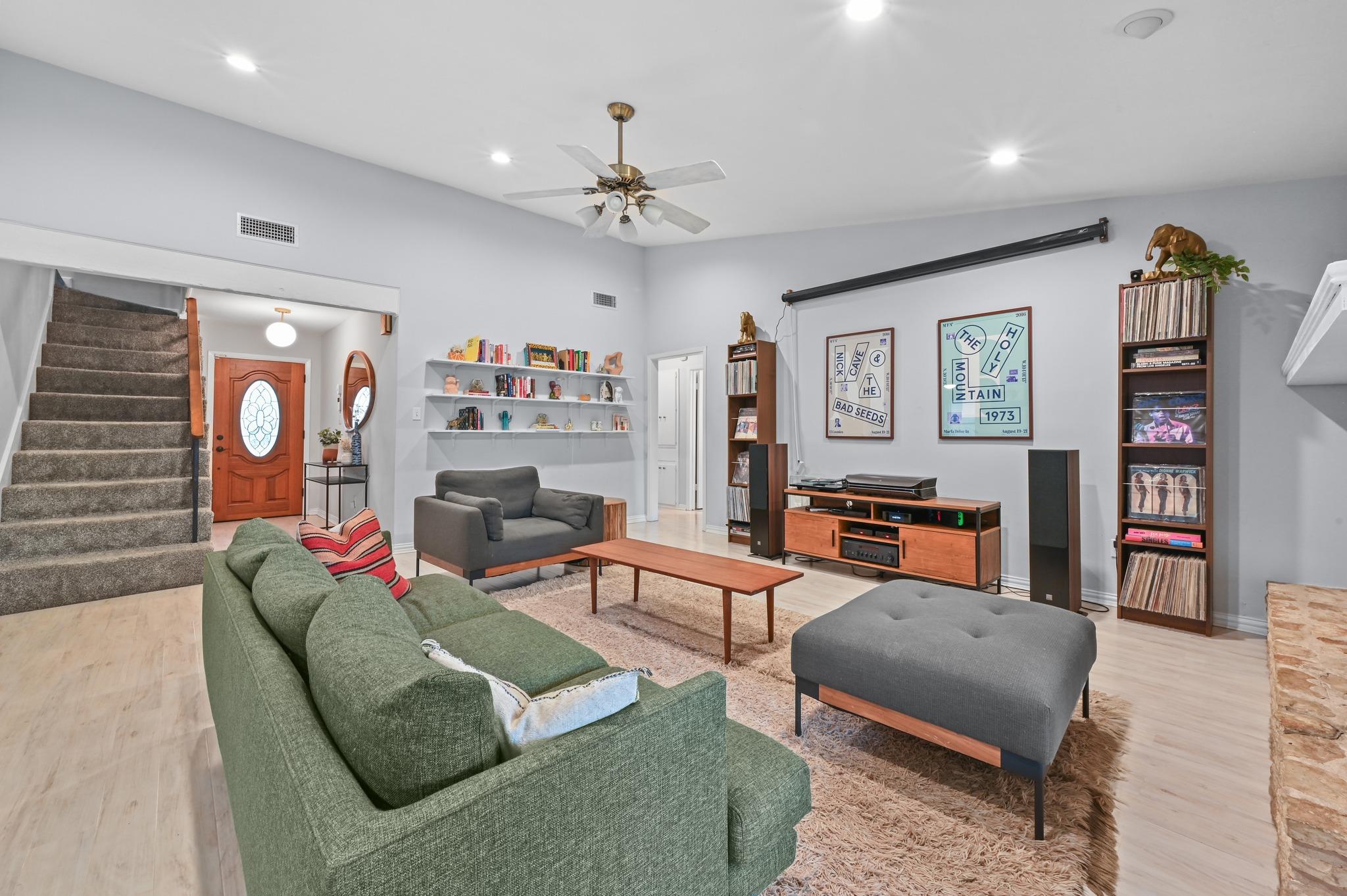 2509 Redleaf Ln, Austin, TX 78745