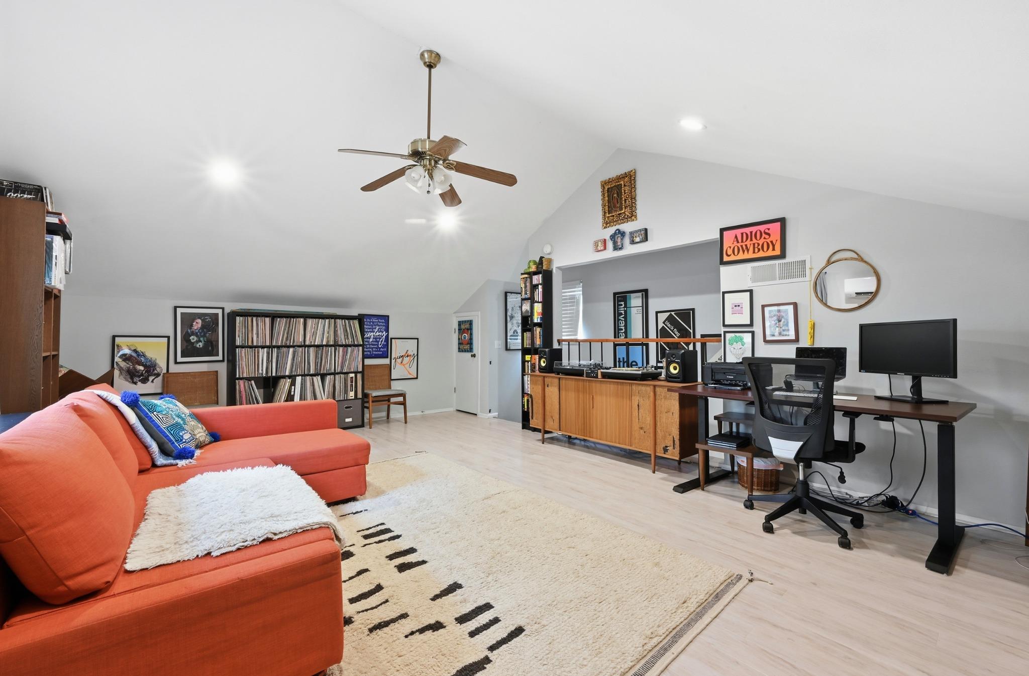 2509 Redleaf Ln, Austin, TX 78745