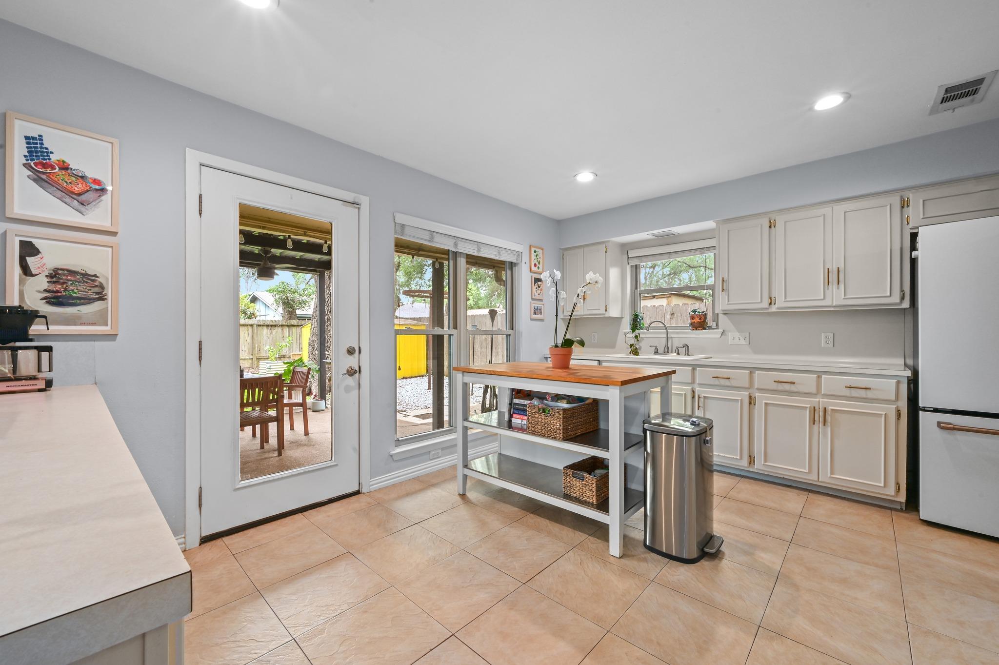 2509 Redleaf Ln, Austin, TX 78745