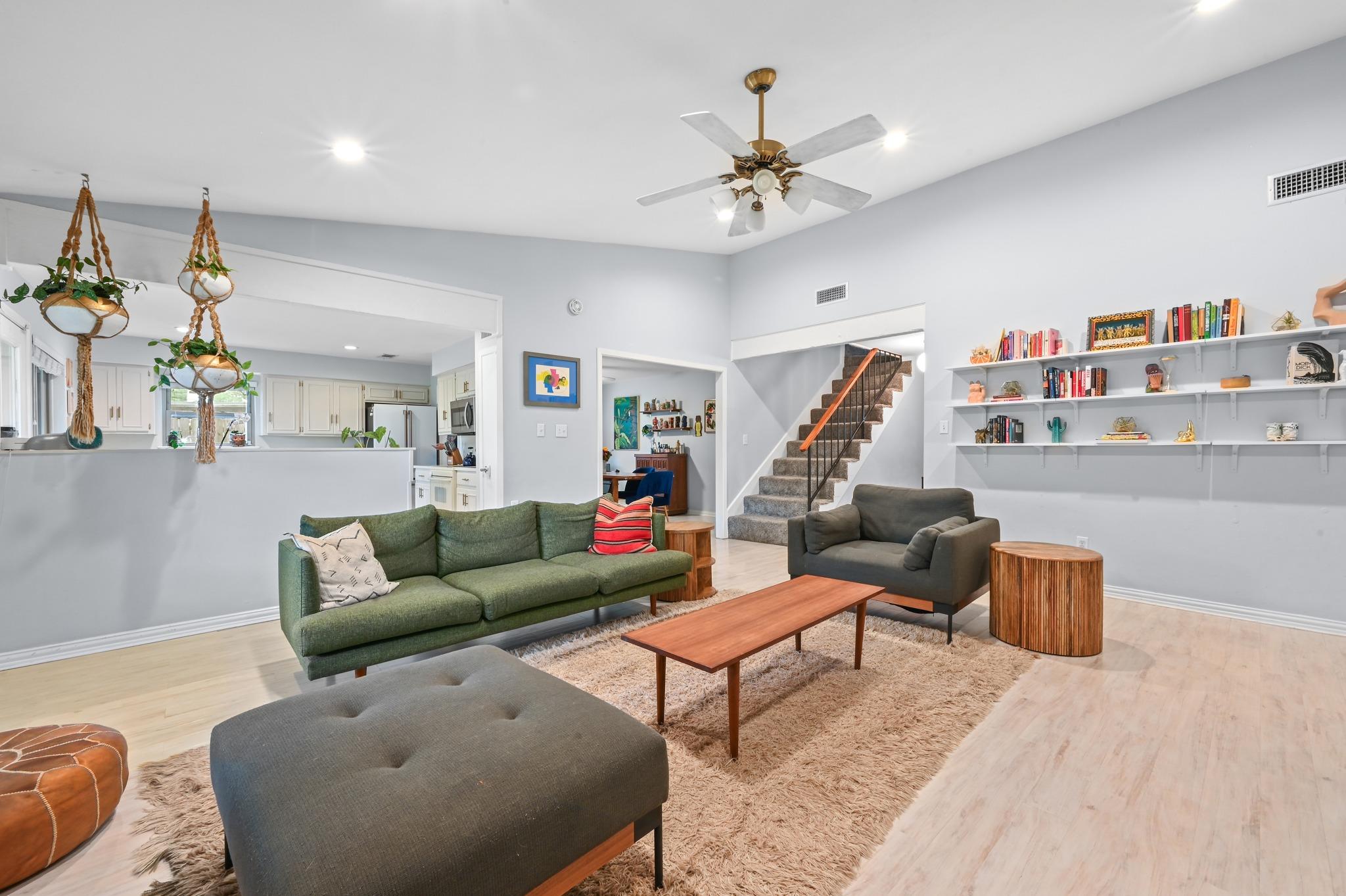 2509 Redleaf Ln, Austin, TX 78745