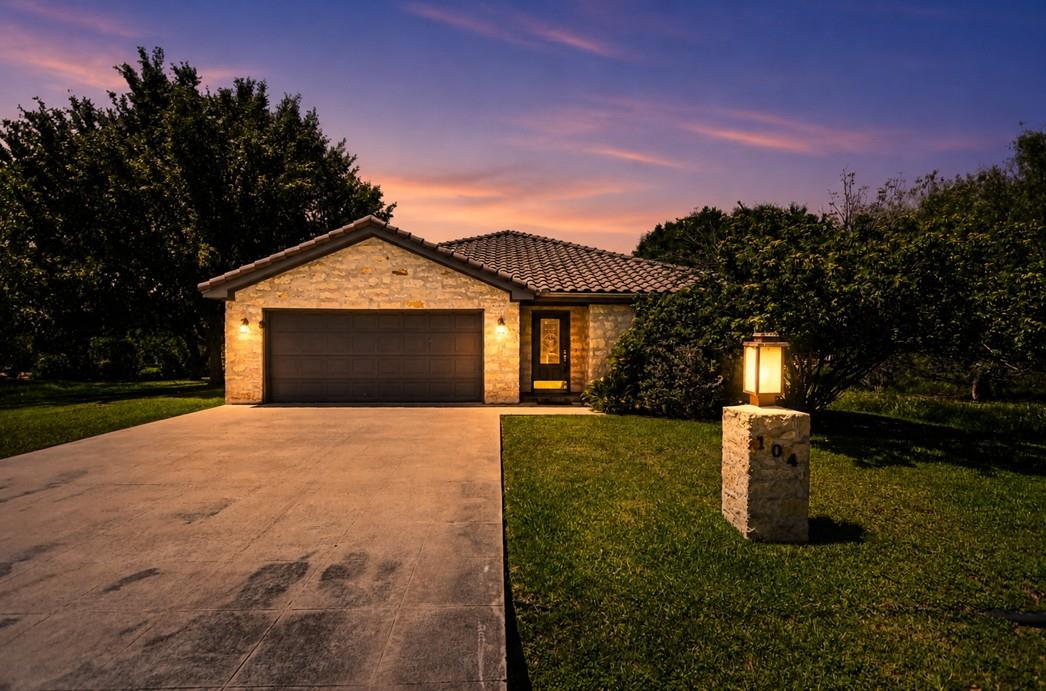 104 Springfield, Horseshoe Bay, TX 78657