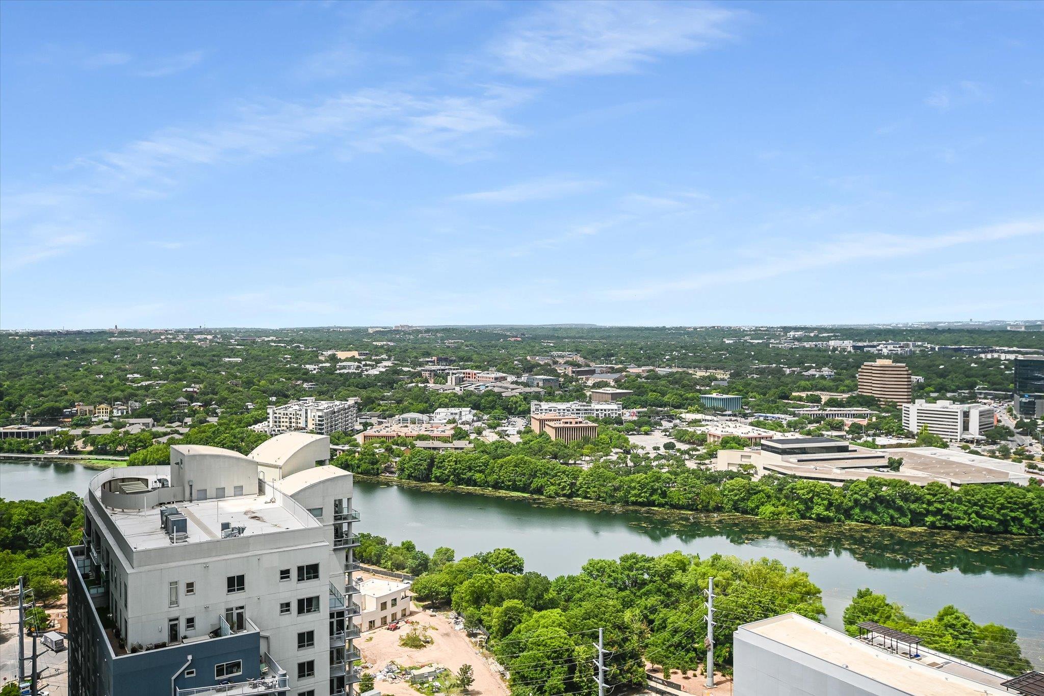 610 Davis St # 2705, Austin, TX 78701