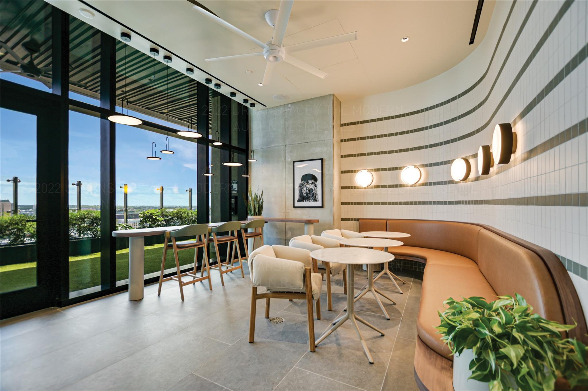 610 Davis St # 2705, Austin, TX 78701