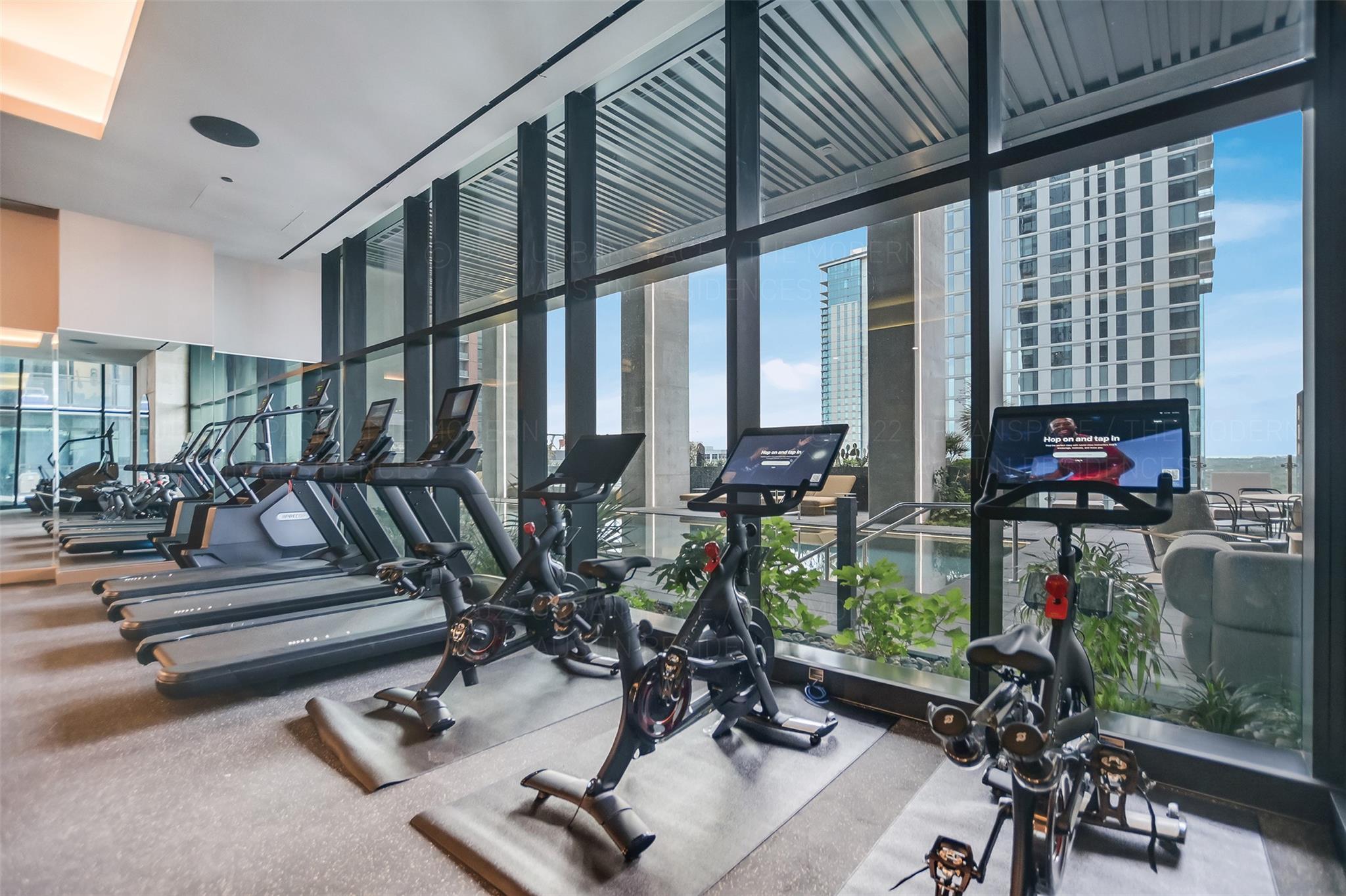 610 Davis St # 2705, Austin, TX 78701