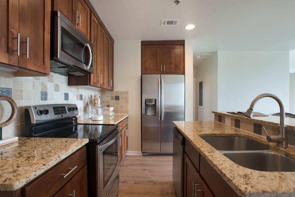 1200 E 11th St # 202, Austin, TX 78702