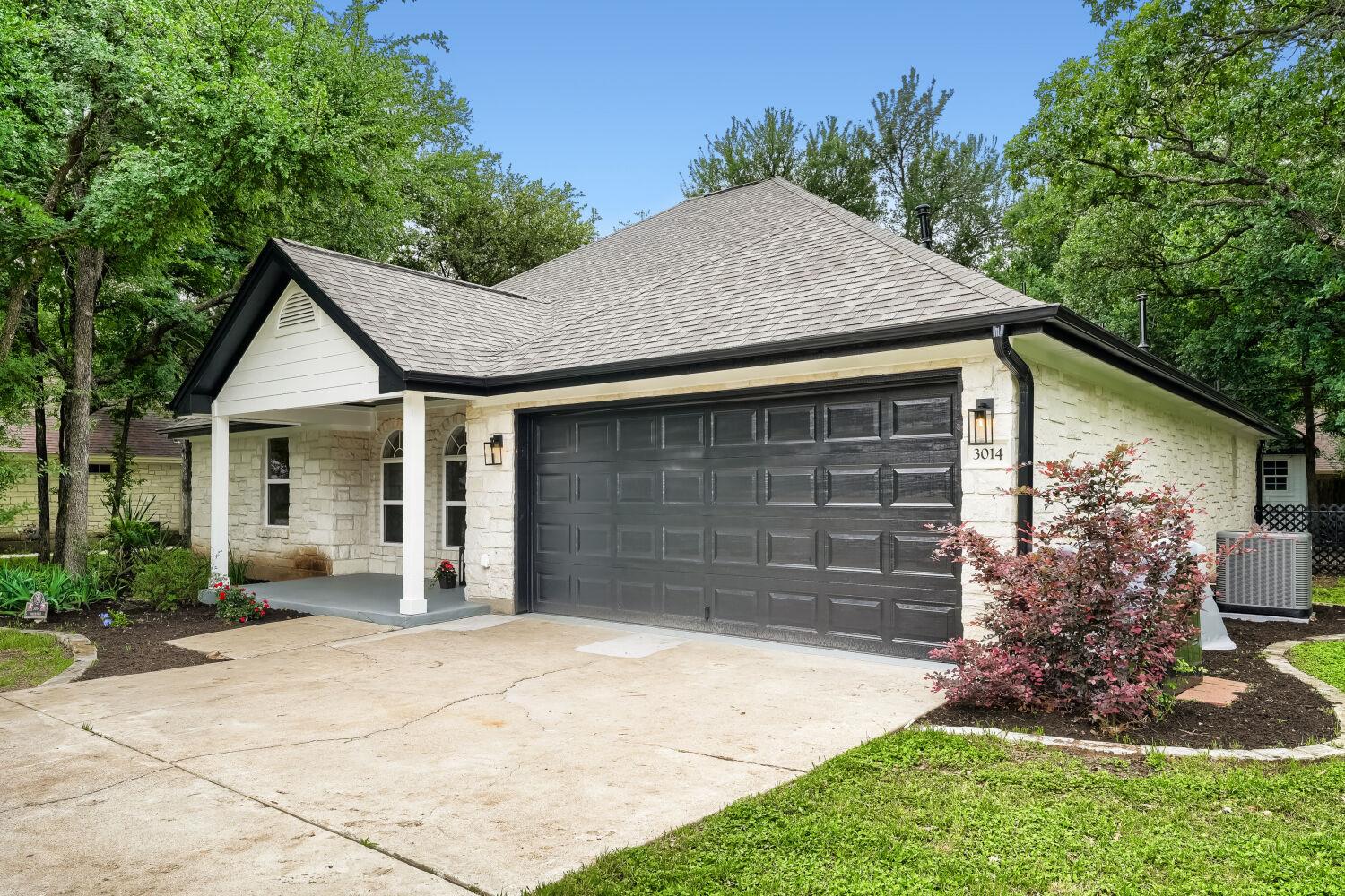 3014 Parker Dr, Georgetown, TX 78628