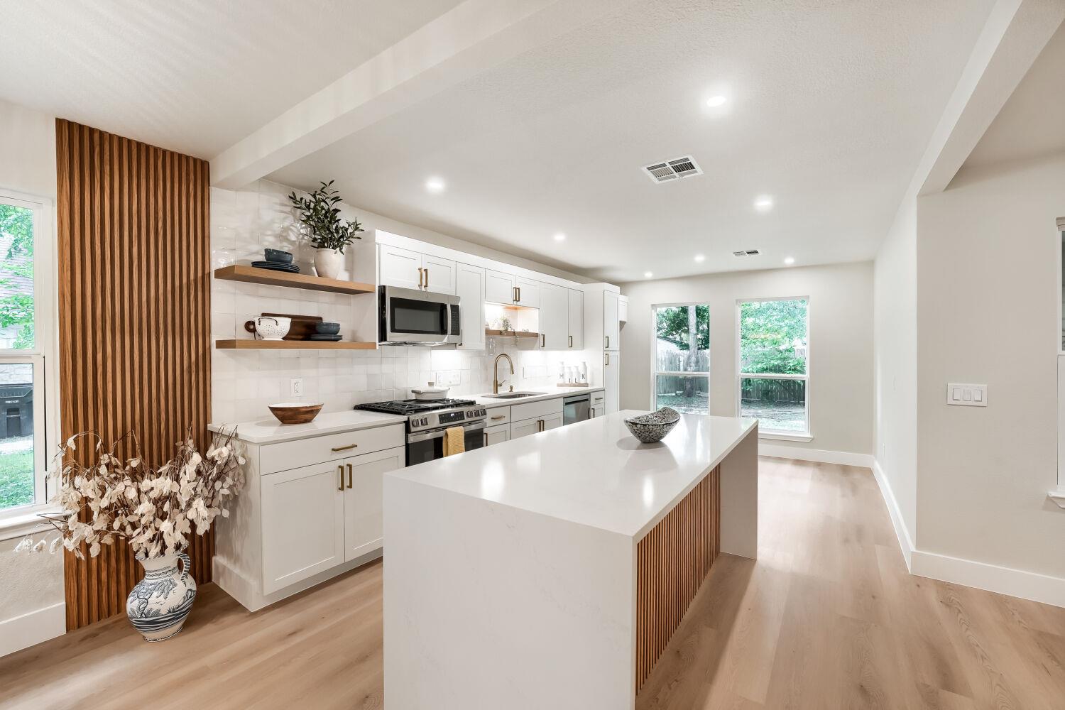 3014 Parker Dr, Georgetown, TX 78628