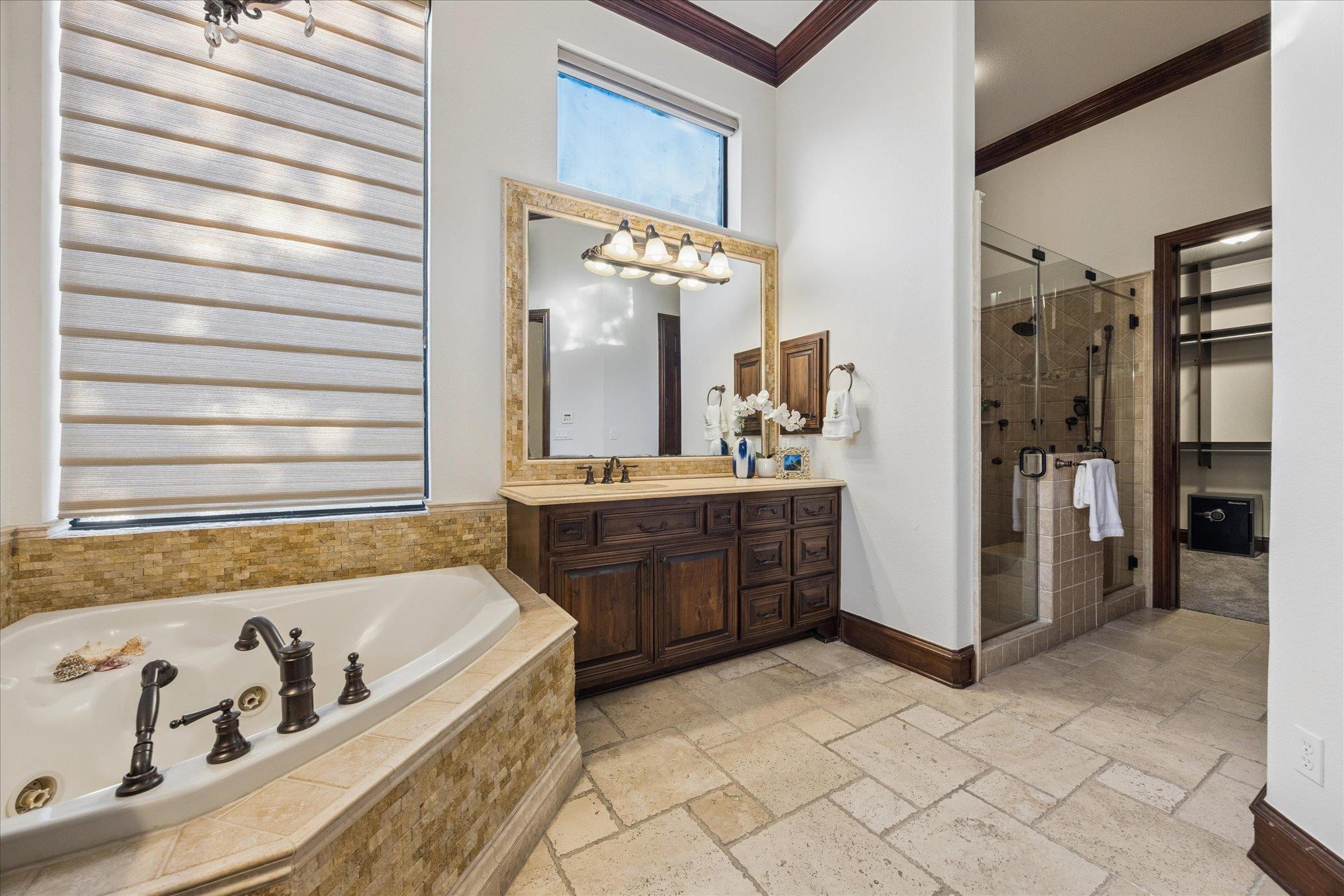 11805 Ranchview Ct, Austin, TX 78732