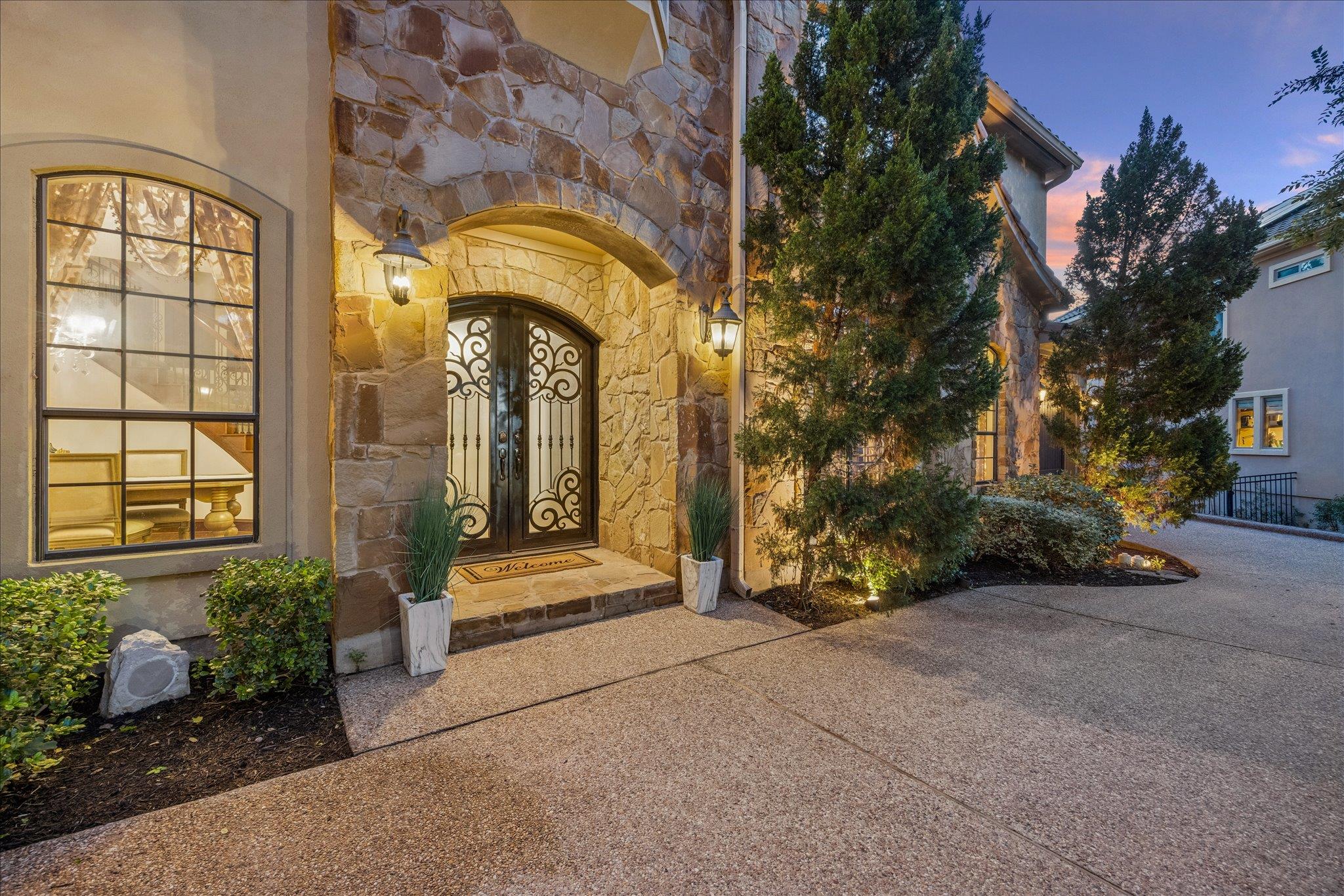 11805 Ranchview Ct, Austin, TX 78732