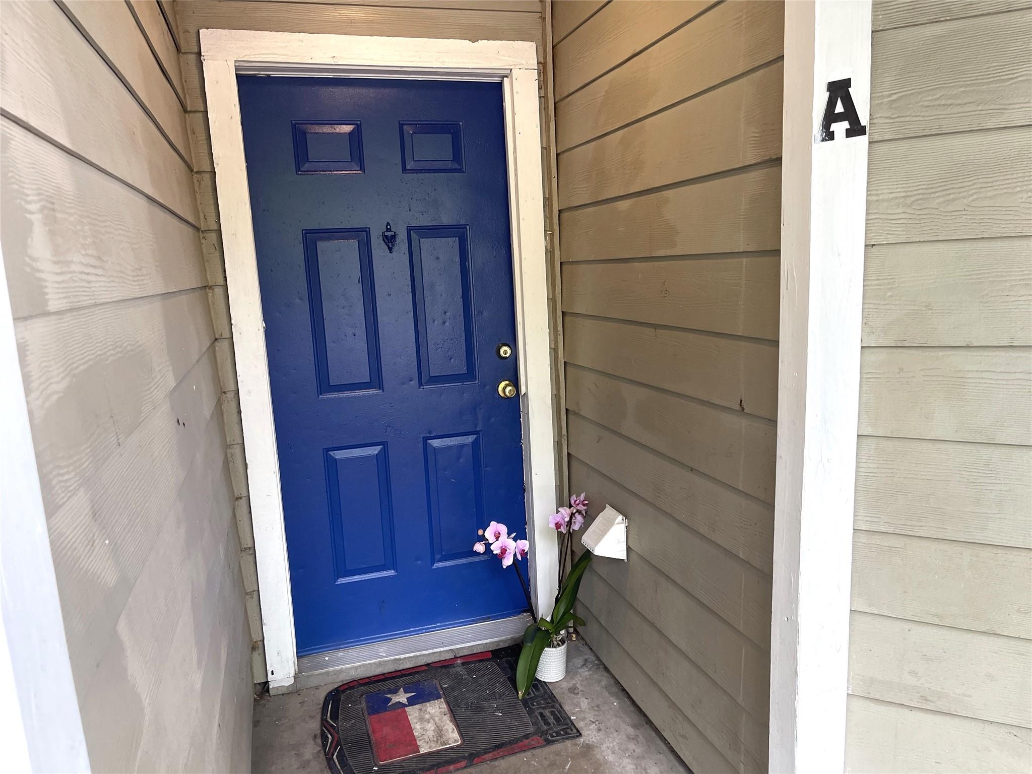 1902 WEST Loop # B-1, Austin, TX 78758