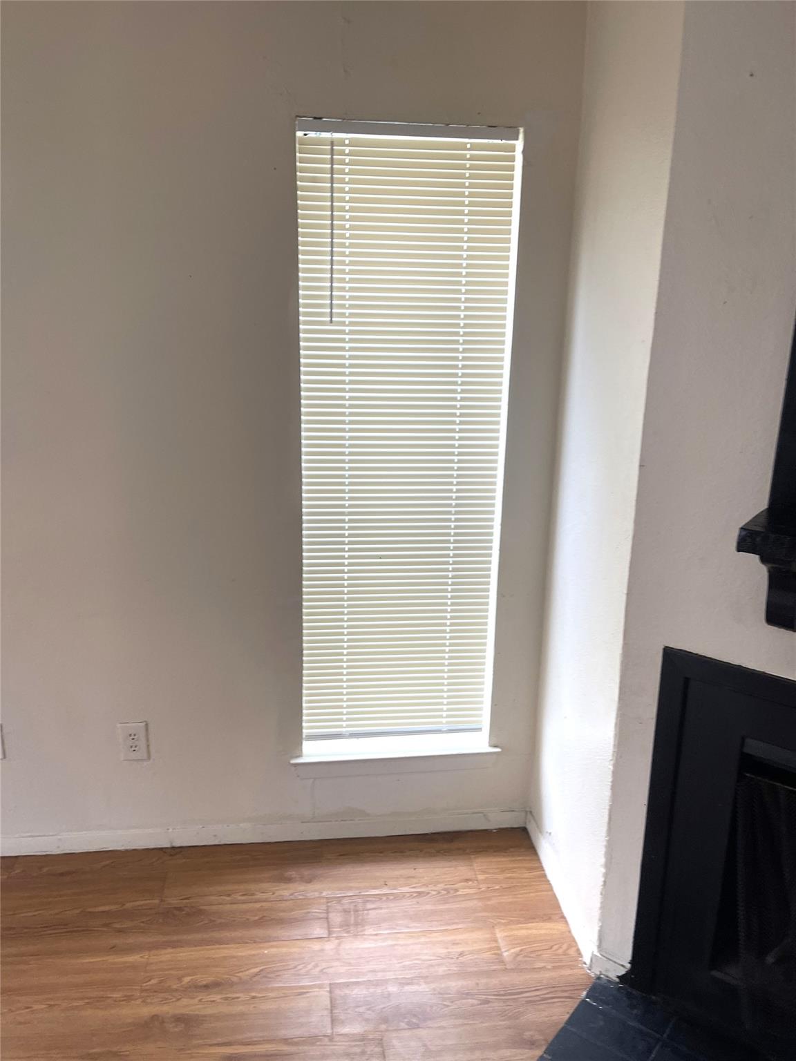 1902 WEST Loop # B-1, Austin, TX 78758