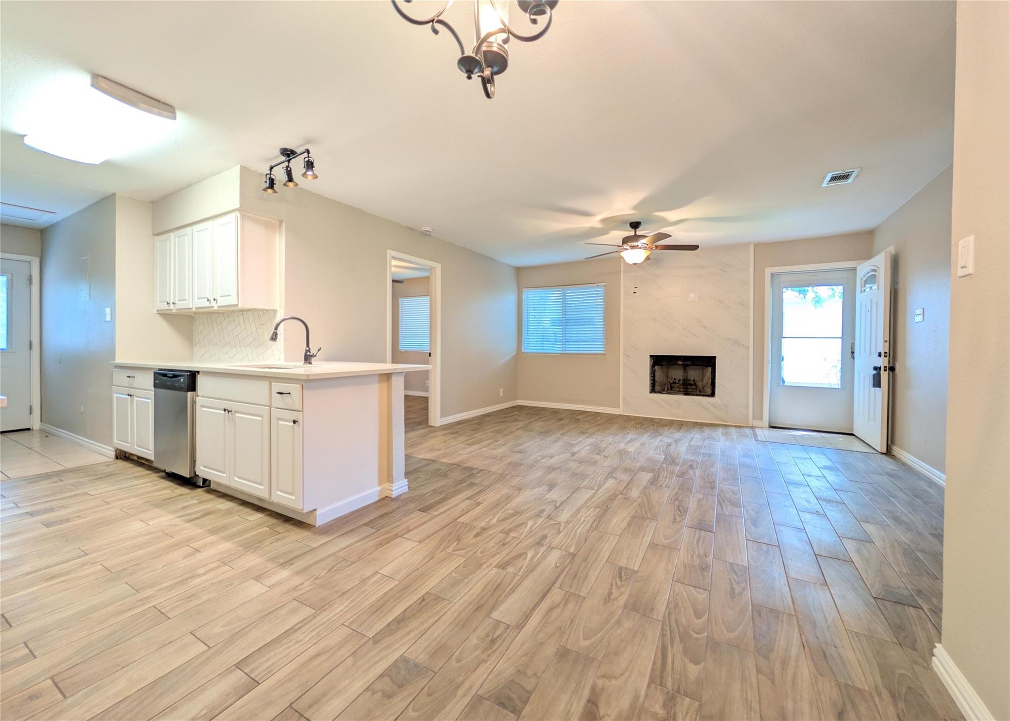 12601 Turtle Rock Rd # B, Austin, TX 78729