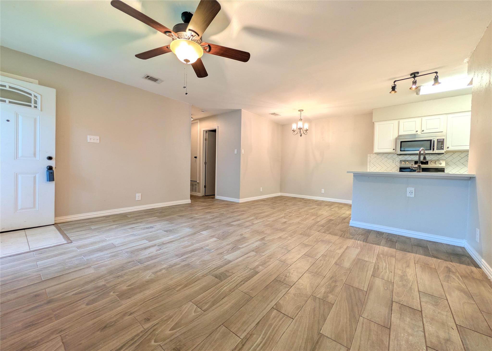 12601 Turtle Rock Rd # B, Austin, TX 78729