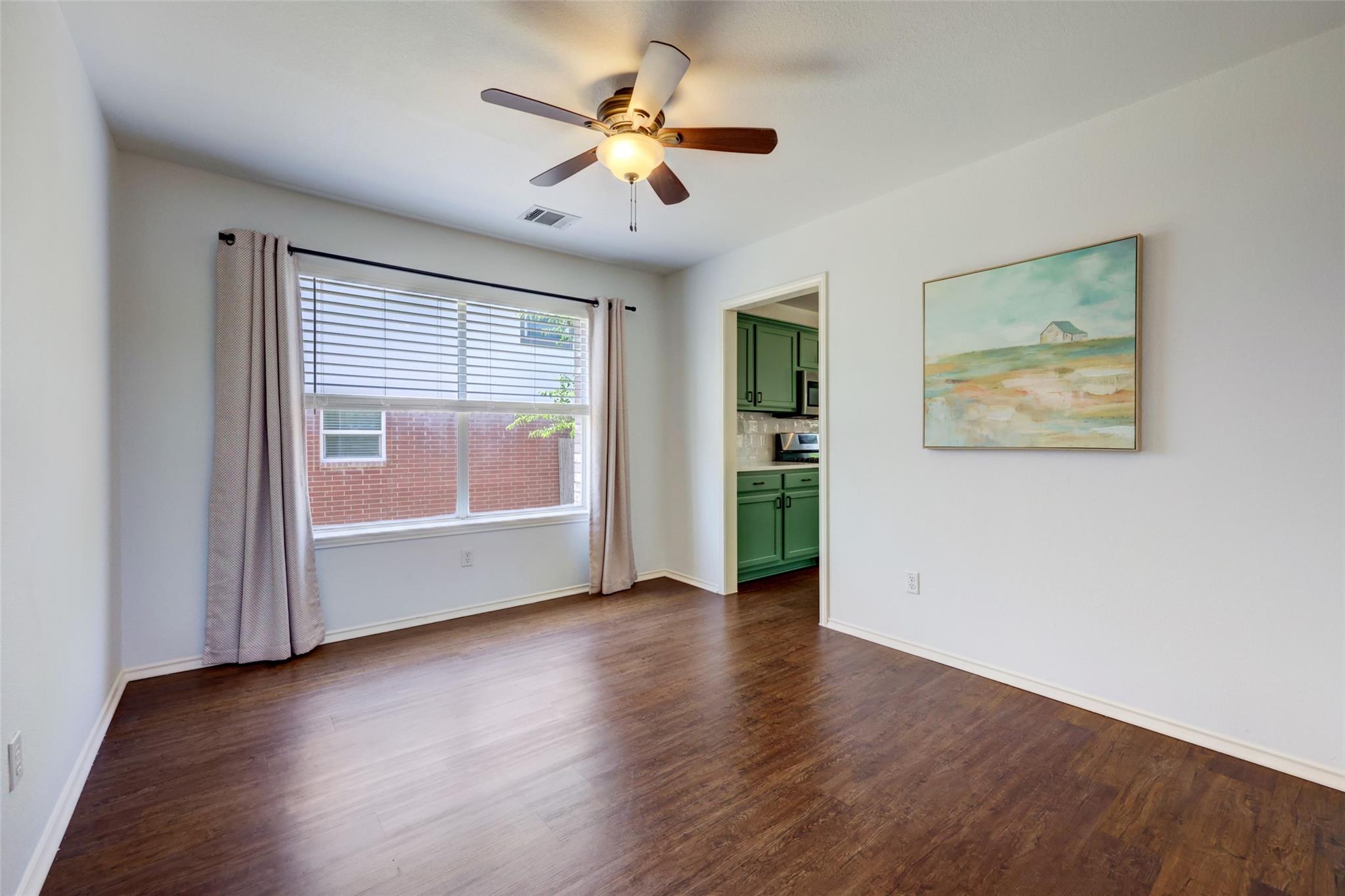 1816 W Pflugerville Pkwy, Round Rock, TX 78664