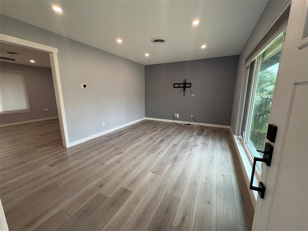 6201 Belfast Dr, Austin, TX 78723