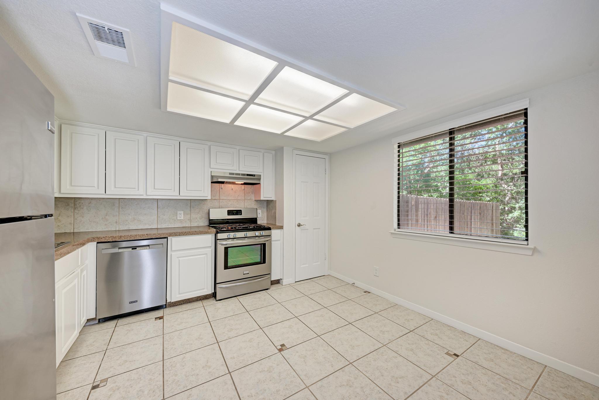 1501 Terrapin Ct # B, Austin, TX 78746