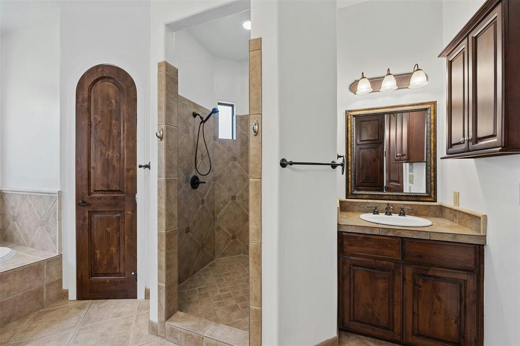 2909 Pamella Ct, Austin, TX 78734