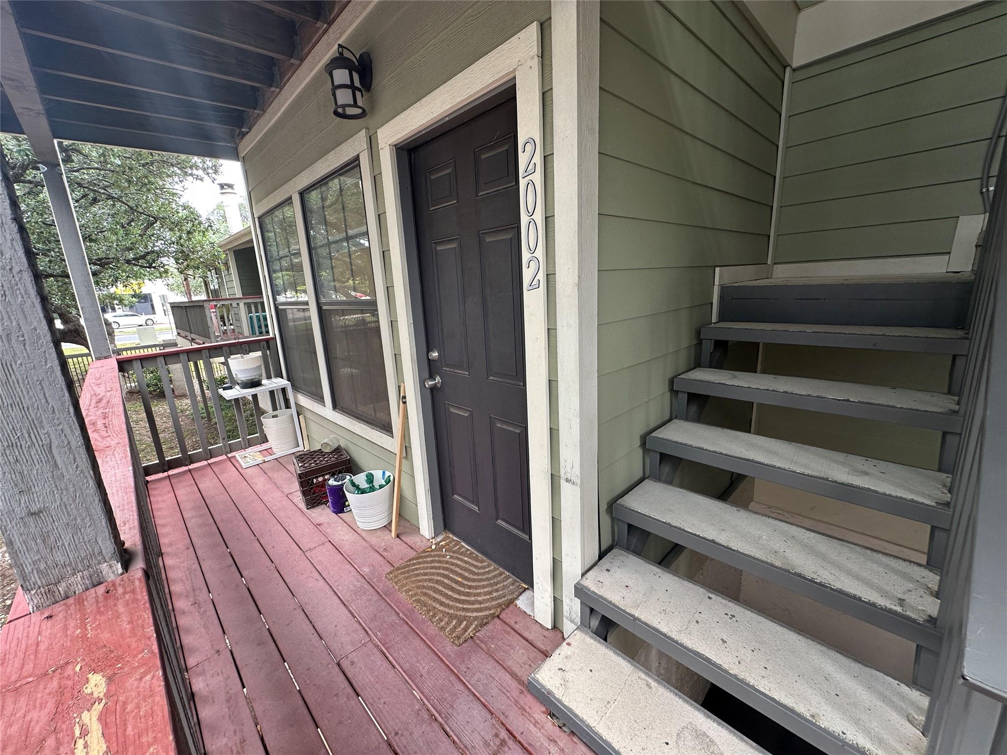 2215 Post Rd # 2002, Austin, TX 78704