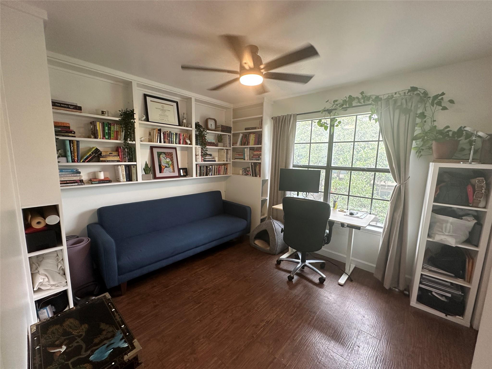 2215 Post Rd # 2002, Austin, TX 78704