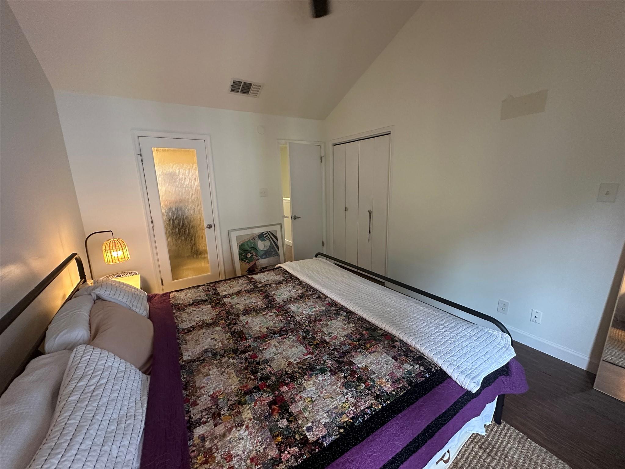 2215 Post Rd # 2002, Austin, TX 78704