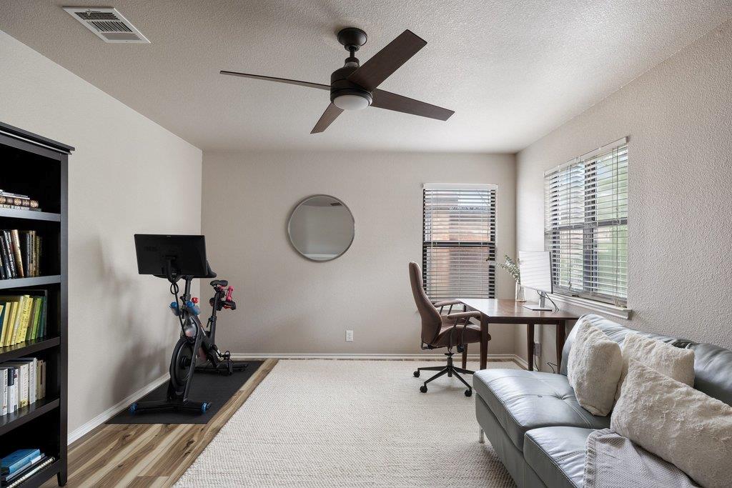 8816 Milton Lease Dr, Austin, TX 78747