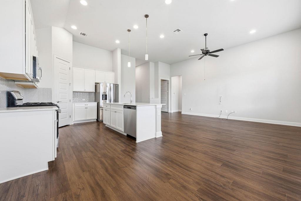 2032 Base Burner Path, Leander, TX 78641