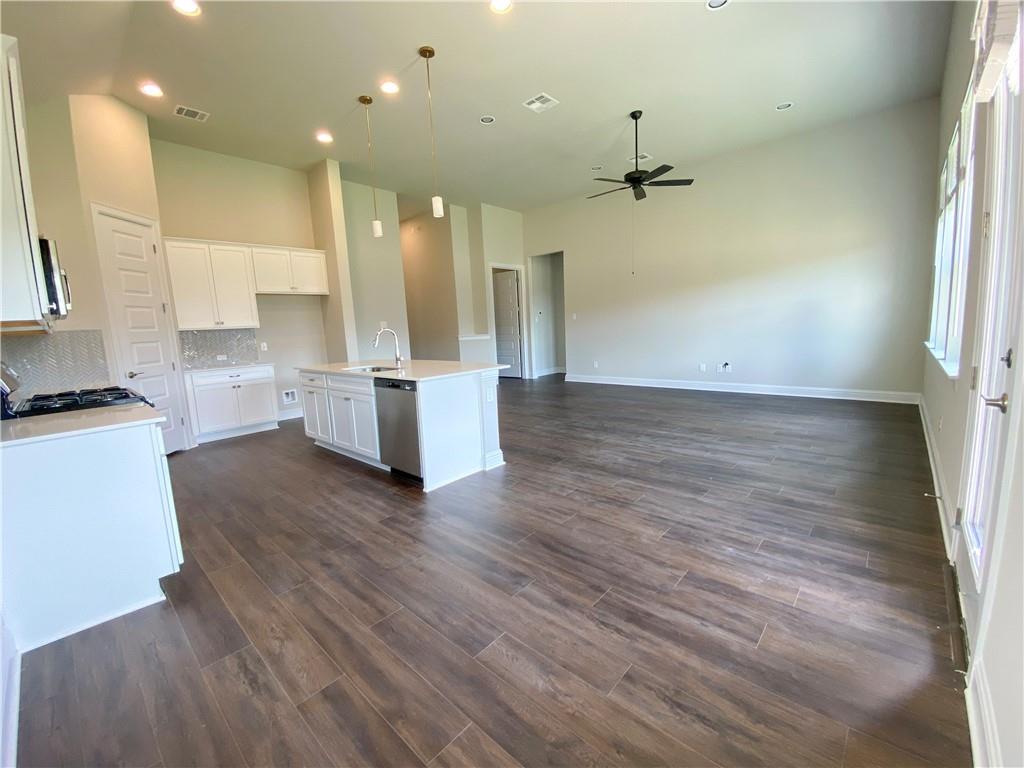 2032 Base Burner Path, Leander, TX 78641
