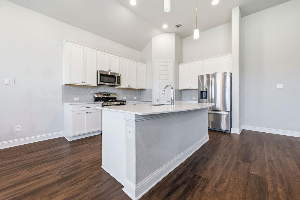 2032 Base Burner Path, Leander, TX 78641