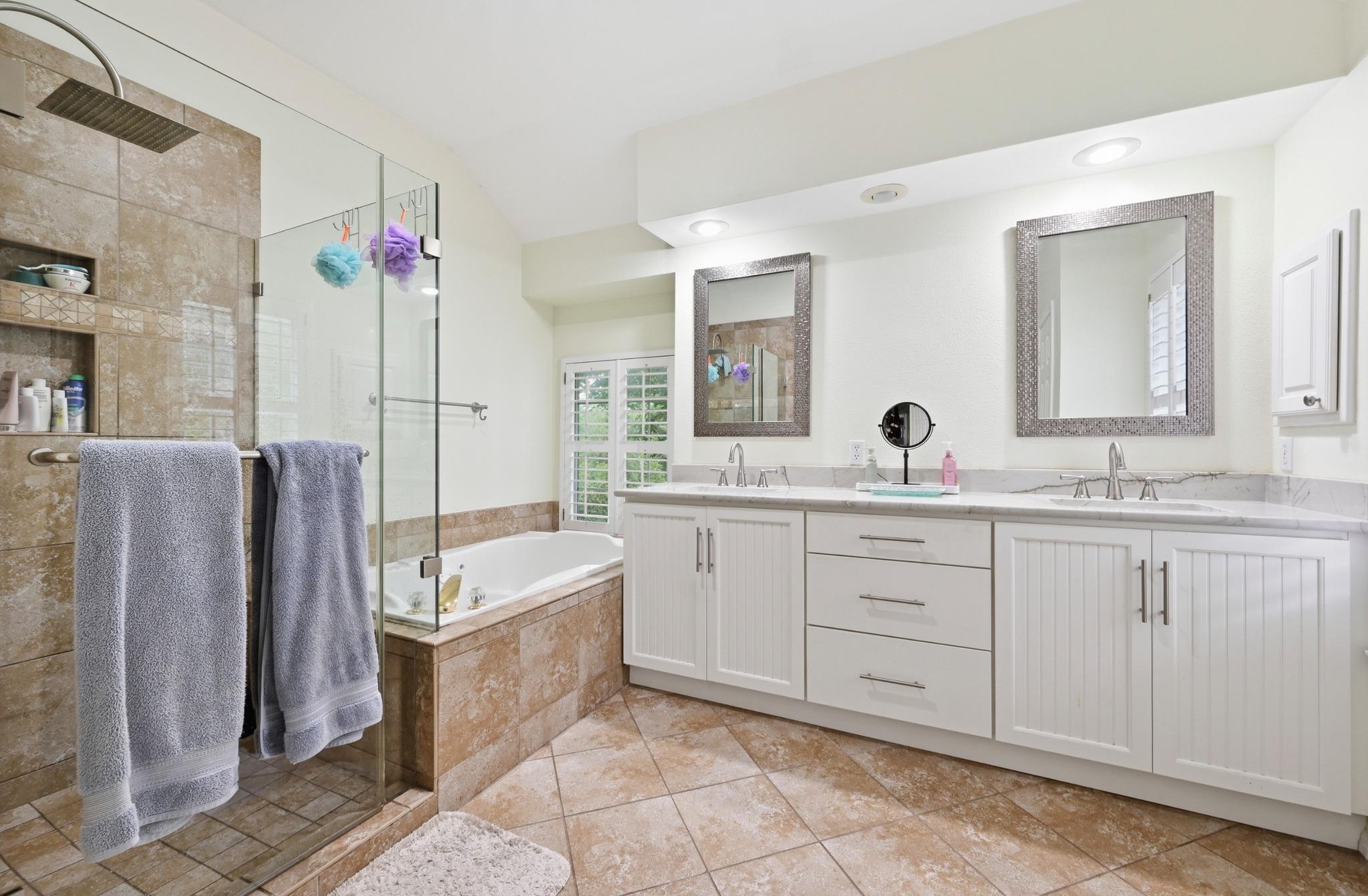 11222 Tracton Ln, Austin, TX 78739