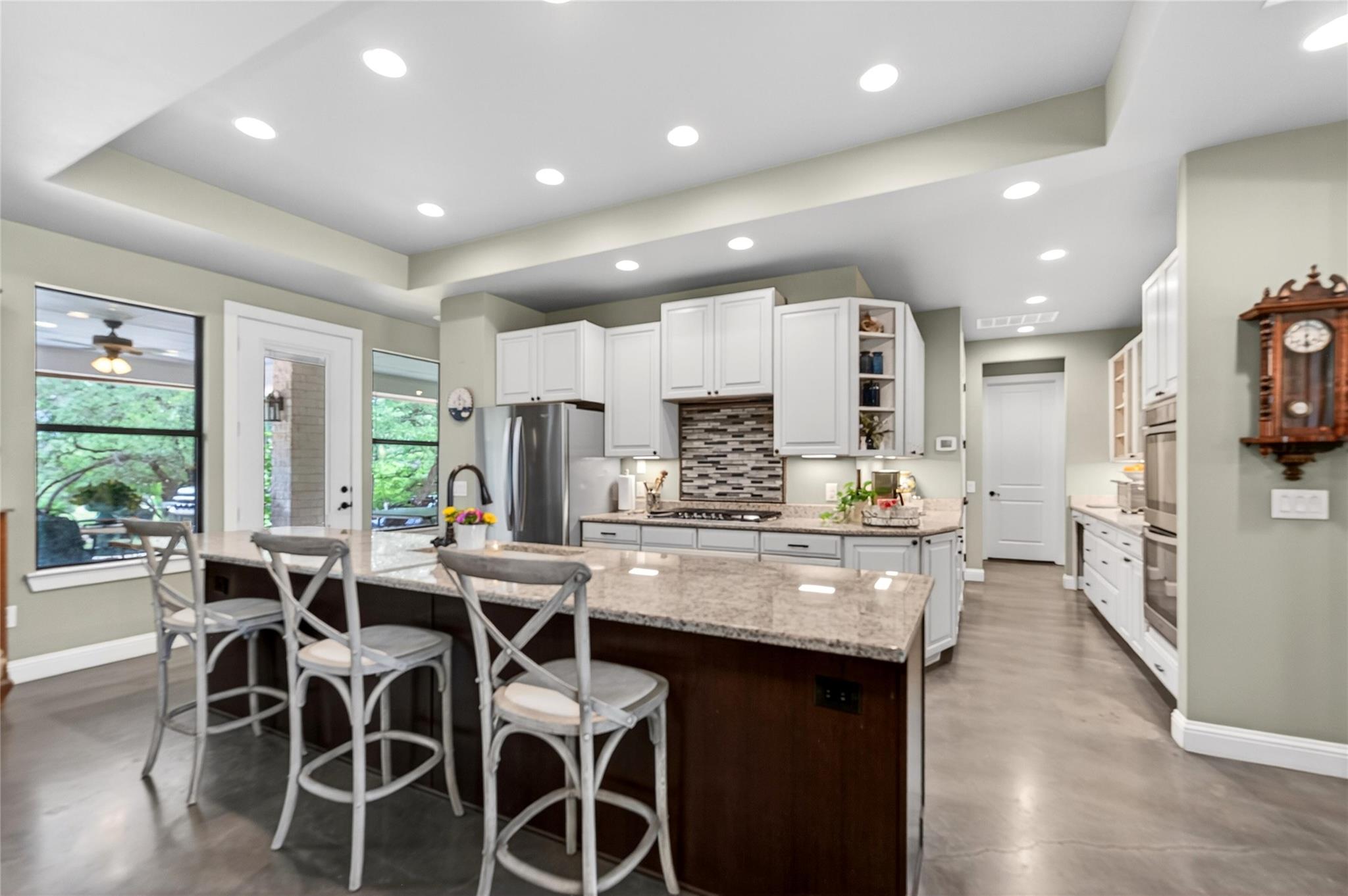 1508 Successor Rd, Spicewood, TX 78669