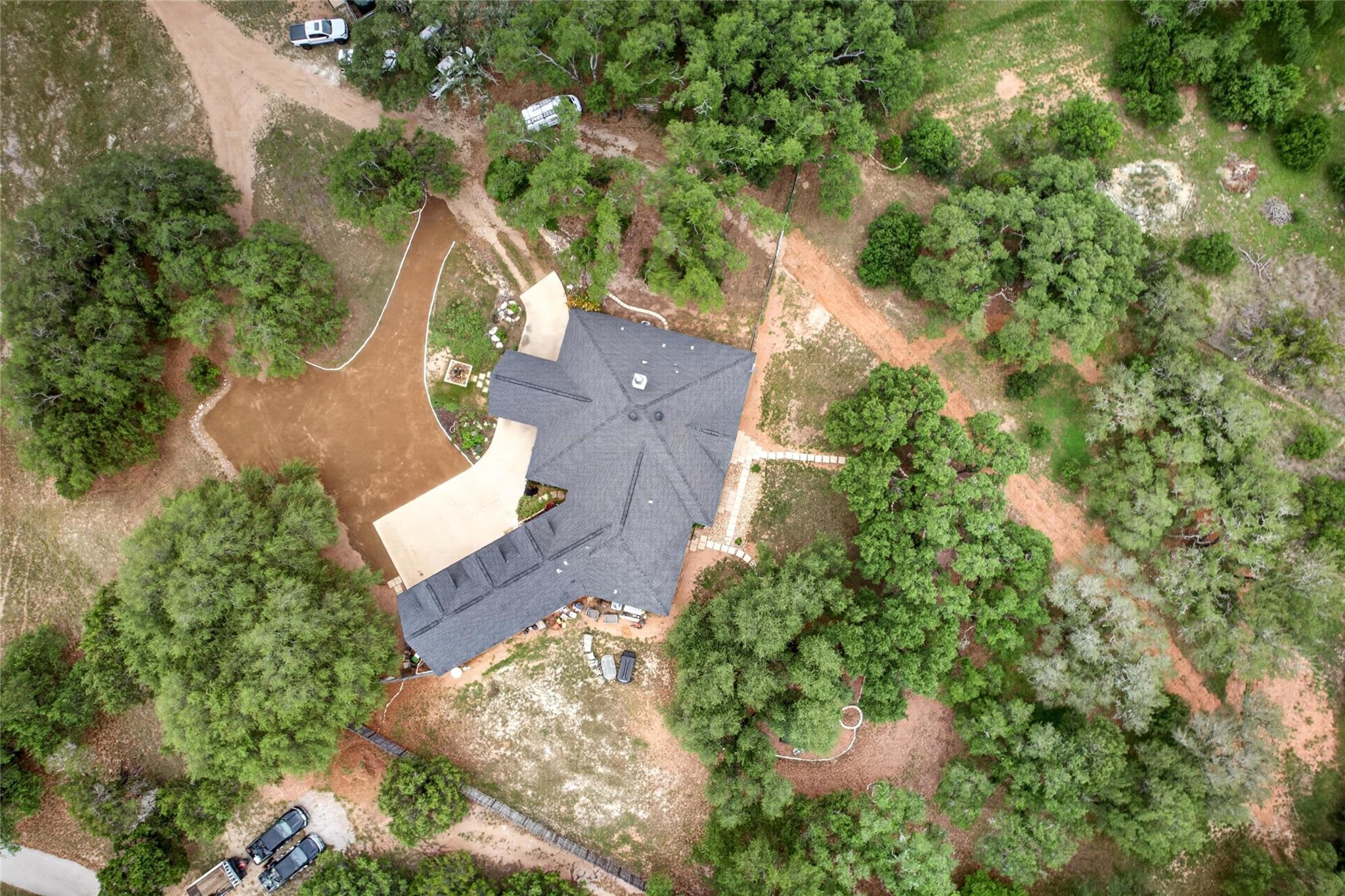 1508 Successor Rd, Spicewood, TX 78669