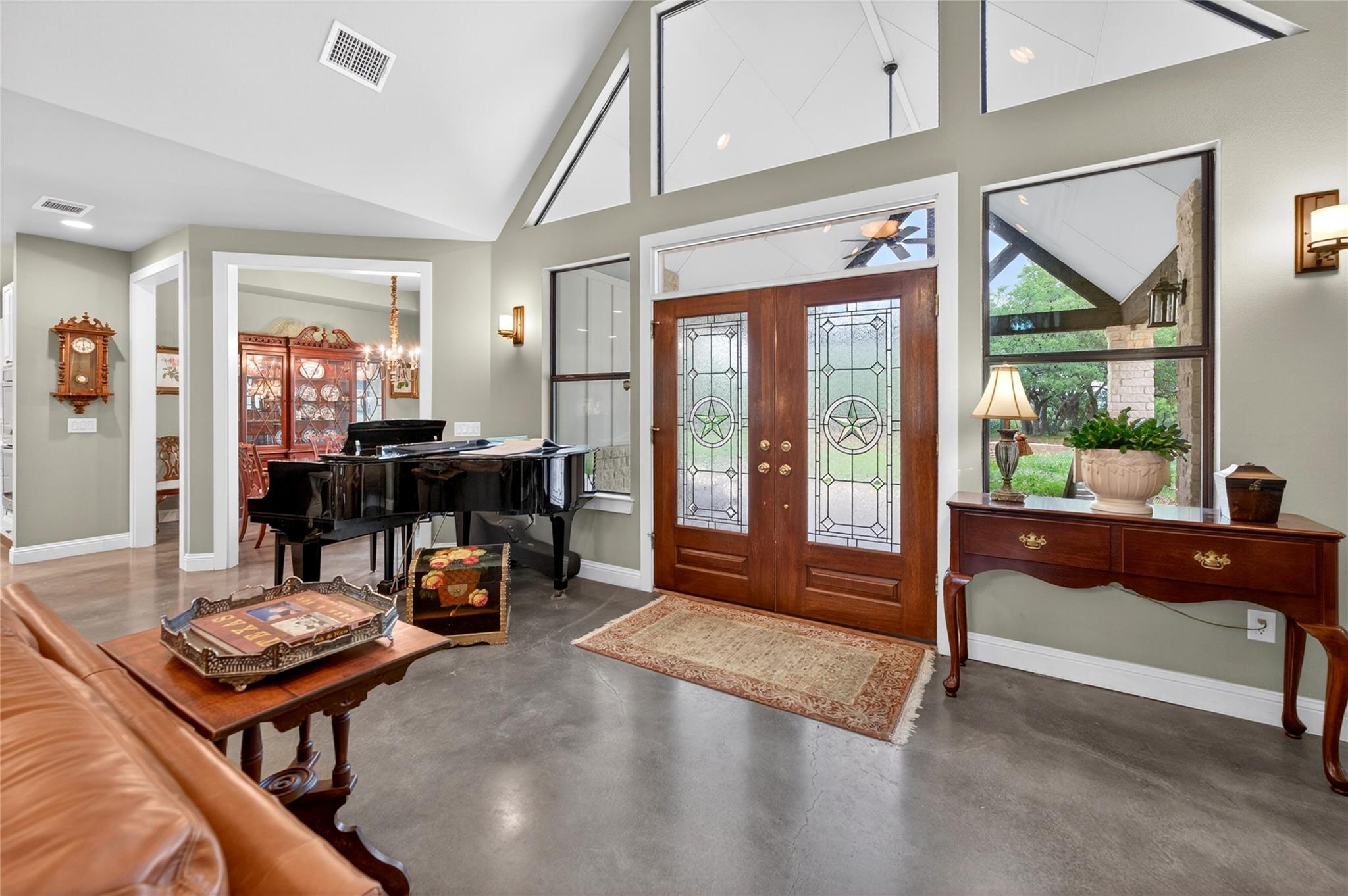 1508 Successor Rd, Spicewood, TX 78669