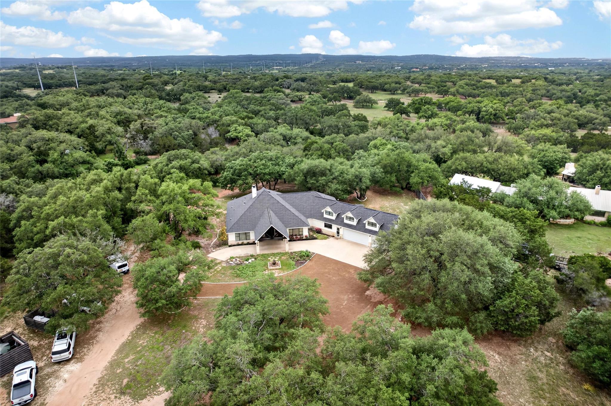 1508 Successor Rd, Spicewood, TX 78669
