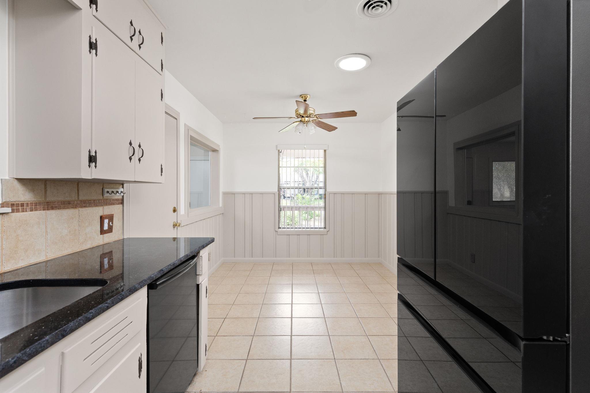 1105 Alegria Rd, Austin, TX 78757