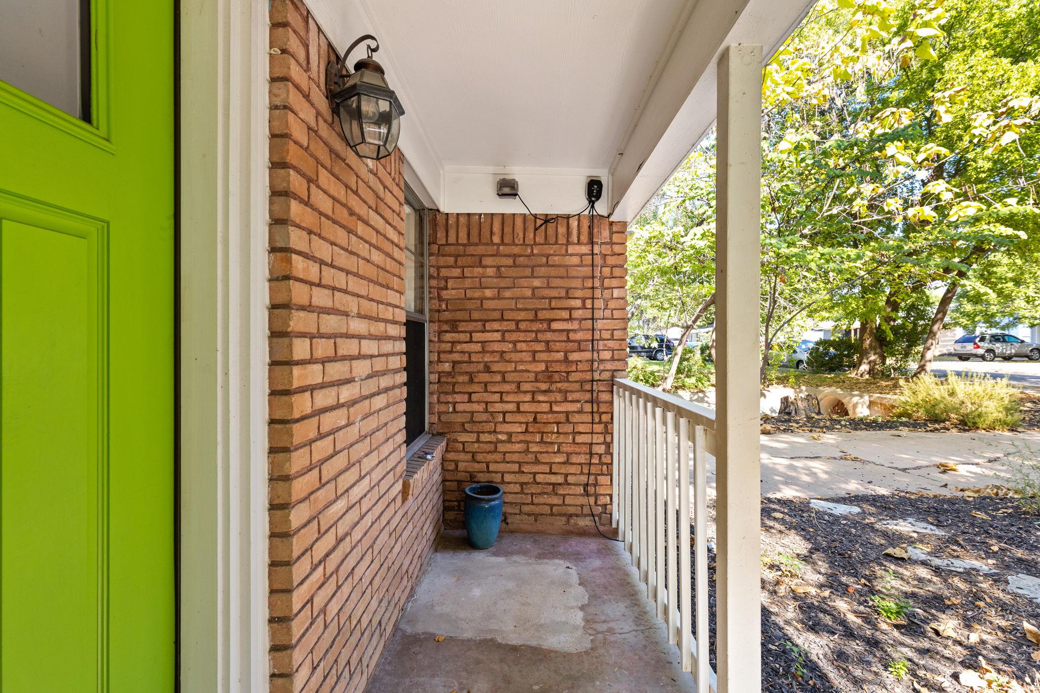 1105 Alegria Rd, Austin, TX 78757