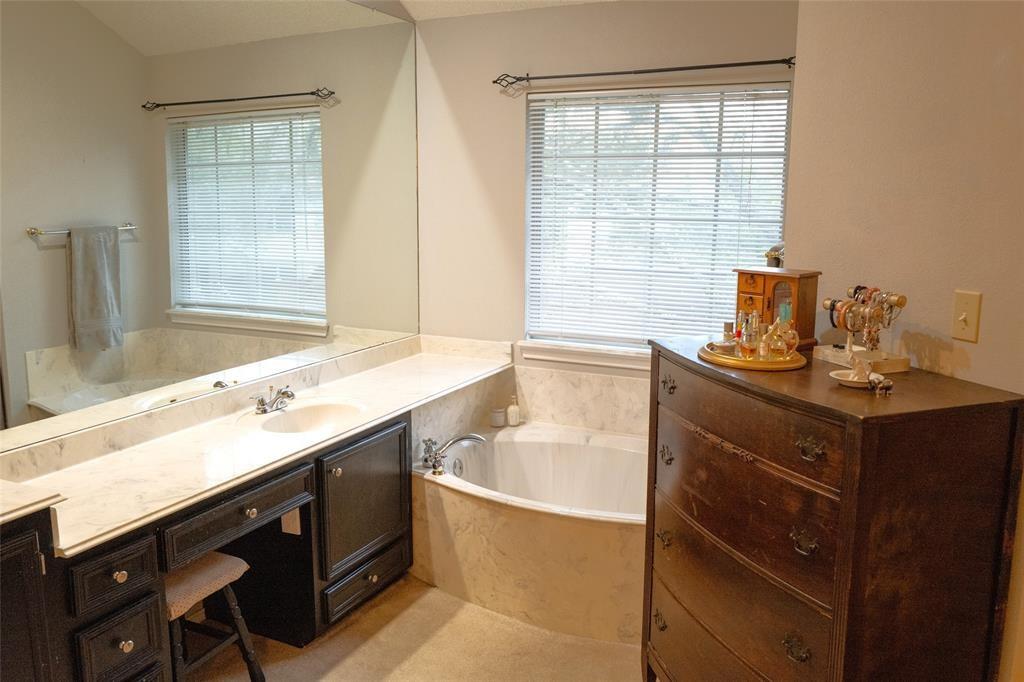 10106 Vaquero Trl, Austin, TX 78759