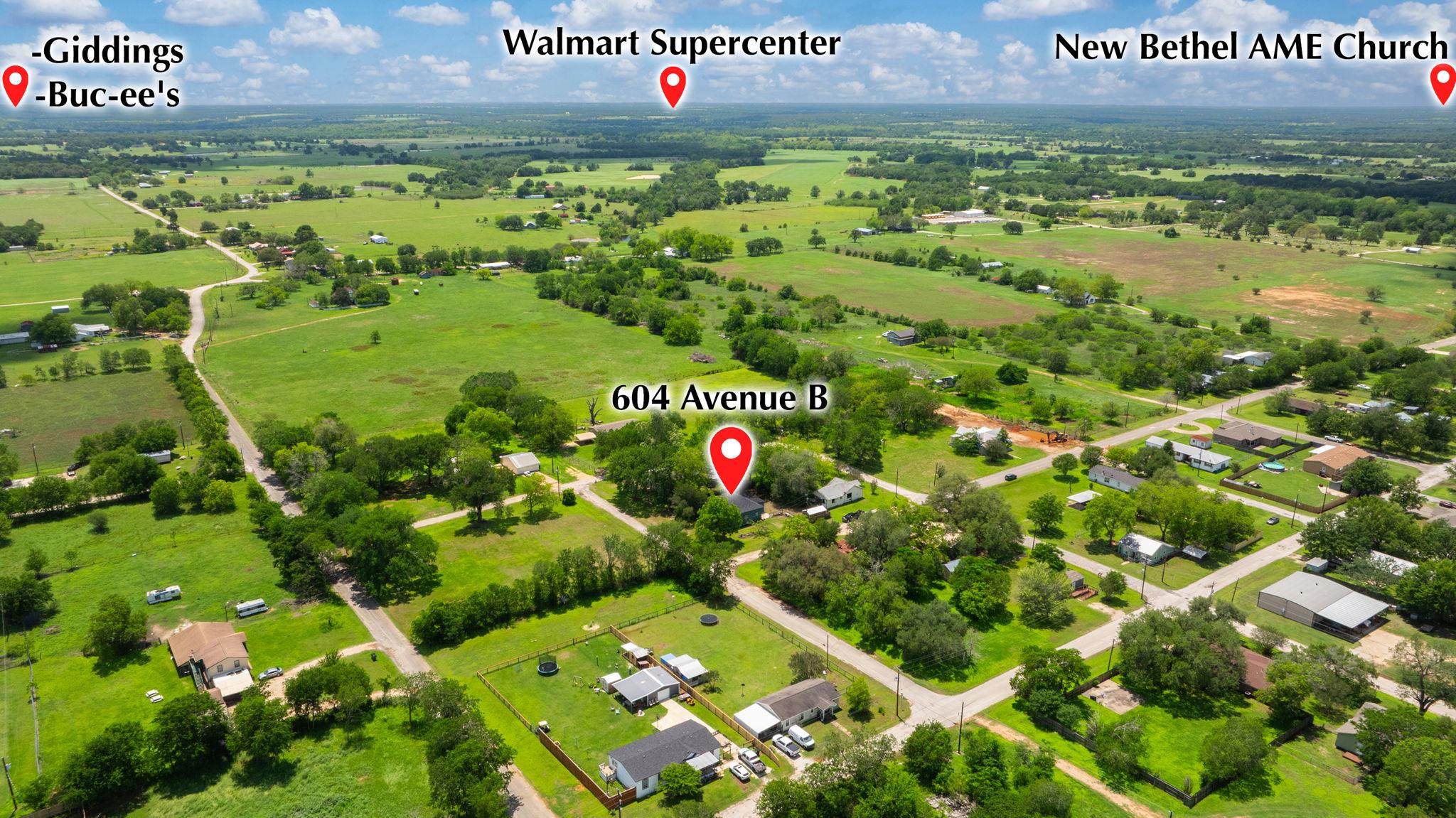 604 Avenue B, Lexington, TX 78947