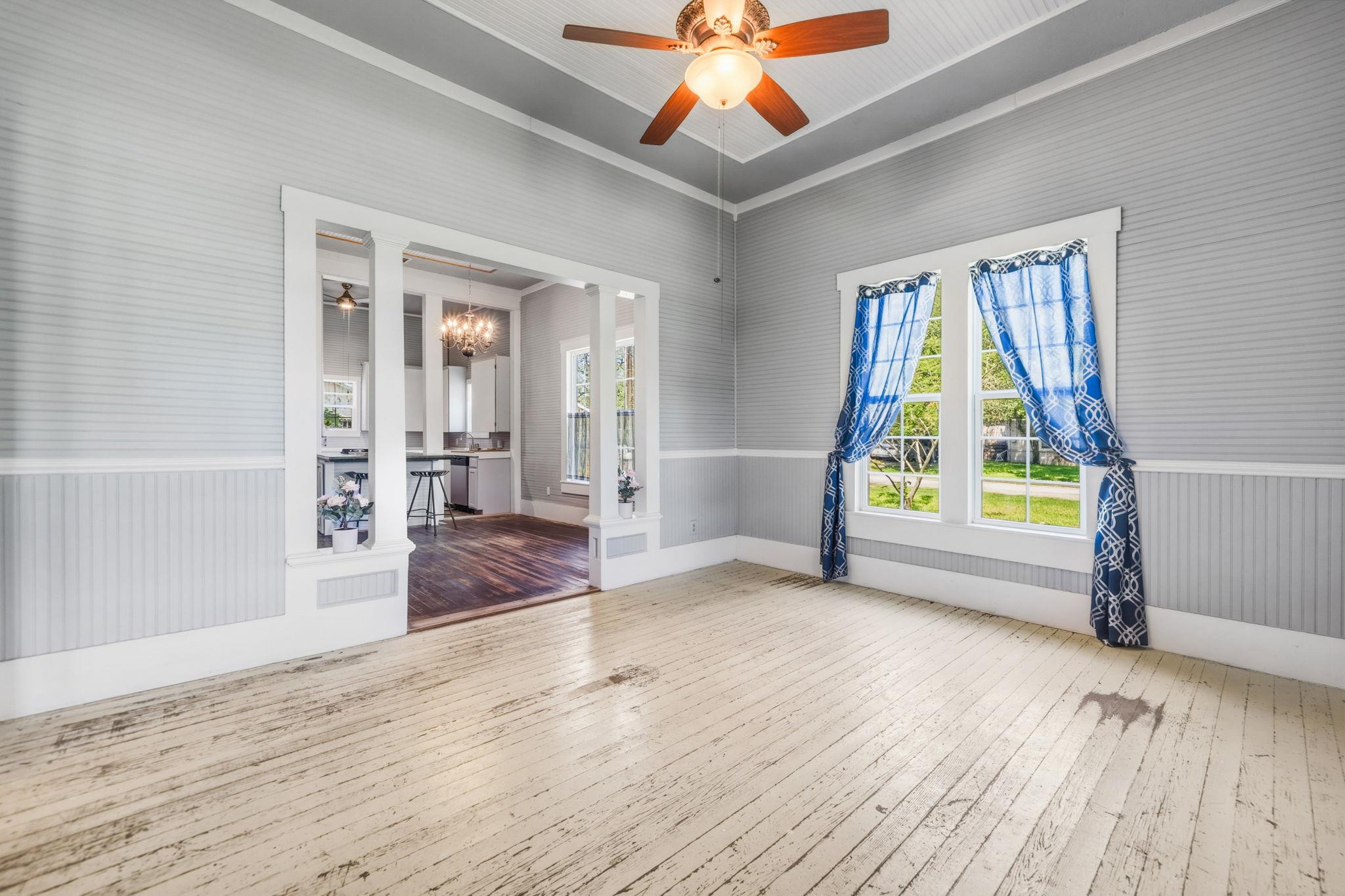 604 Avenue B, Lexington, TX 78947