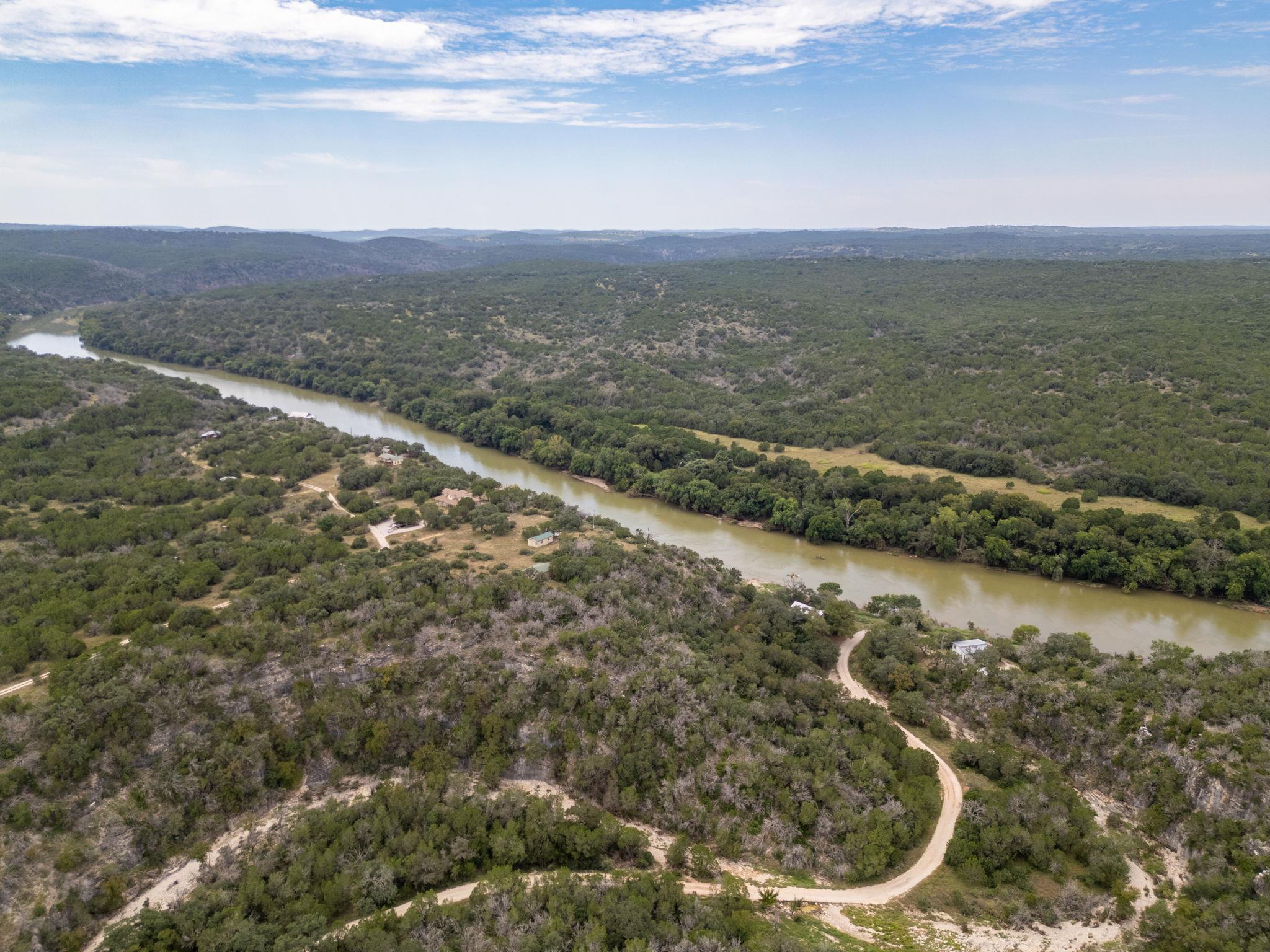 - Main Rd, Lampasas, TX 76550