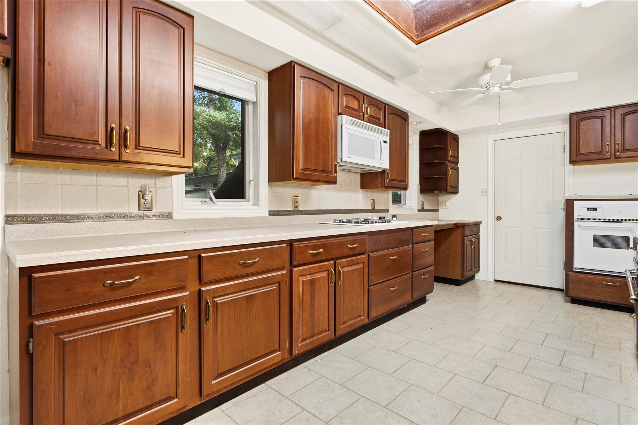 4927 Strass Dr, Austin, TX 78731