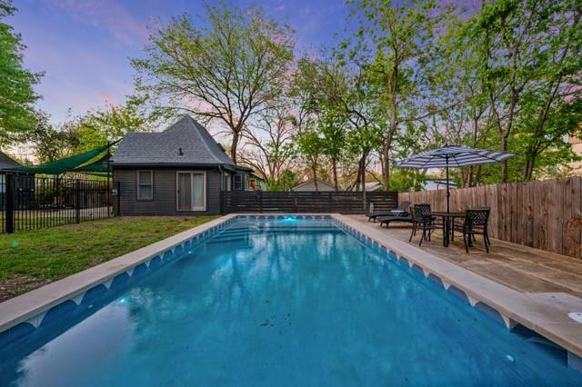 1503 Drake Ave # B, Austin, TX 78704