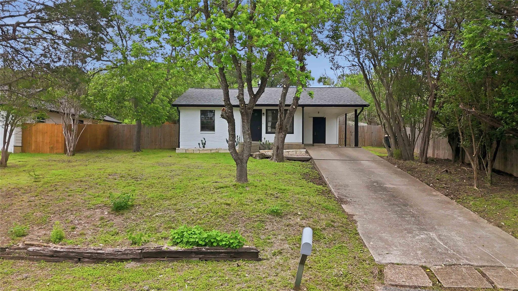 805 Indiana St, San Marcos, TX 78666