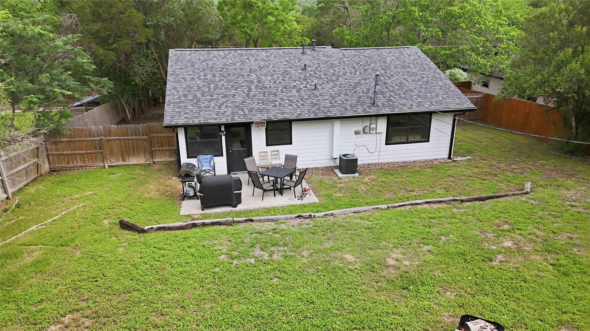 805 Indiana St, San Marcos, TX 78666